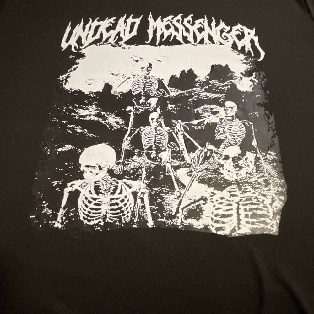 Undead Messenger Men’s T-Shirt - Picture 3 of 8